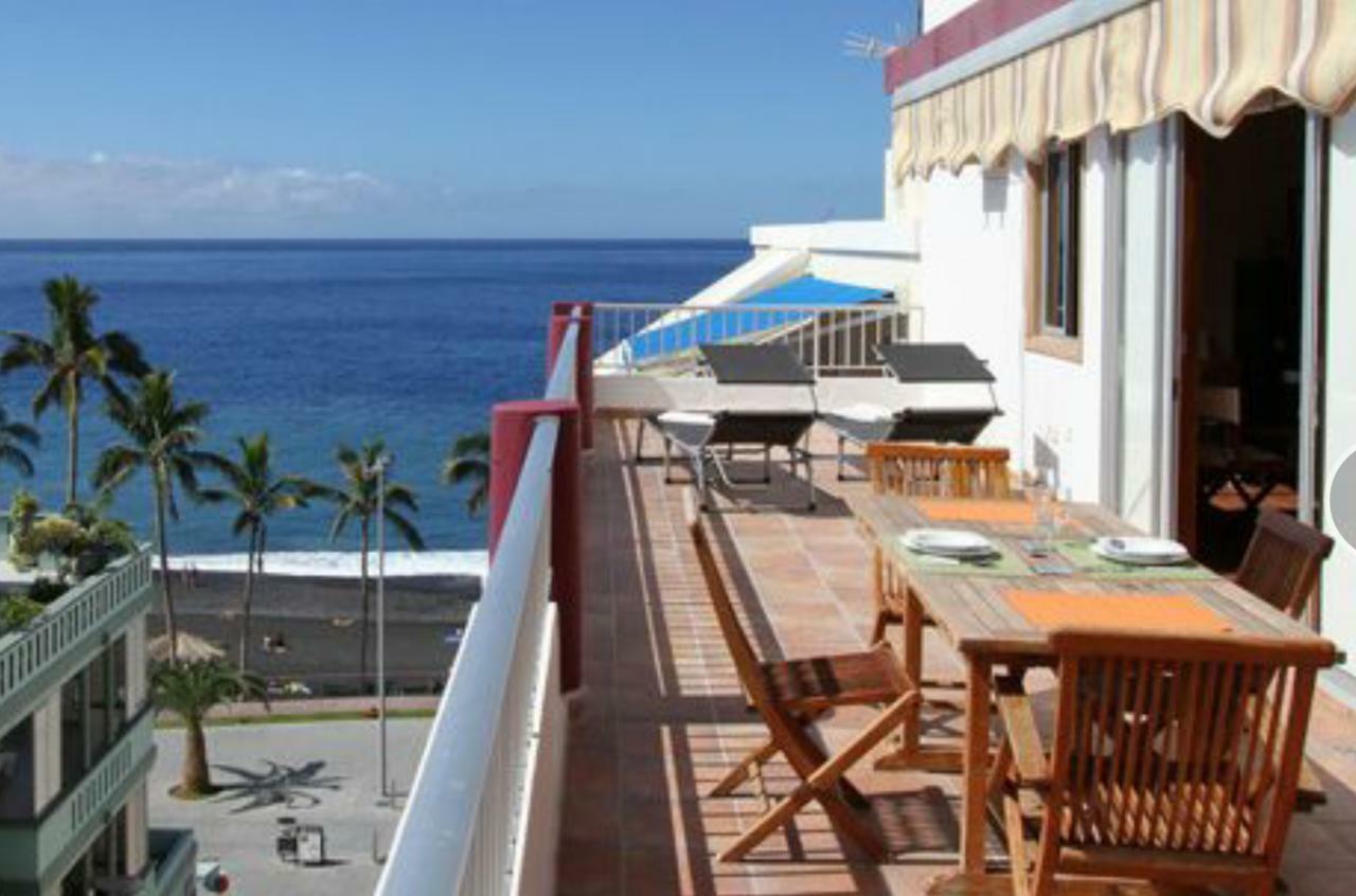 Atico Con Vistas Al Mar Apartment Puerto De Naos Exterior photo